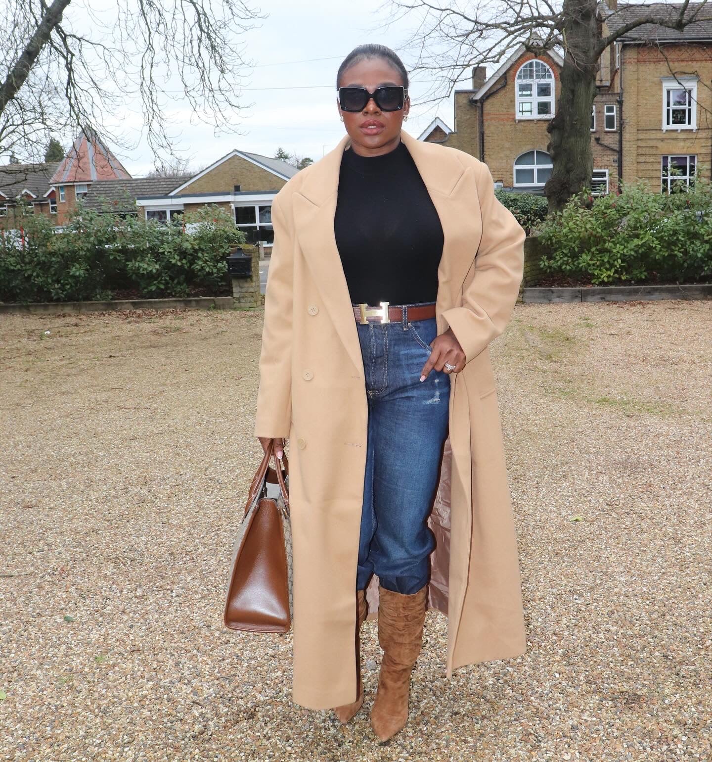 How To Style Neutral Outfits in Winter