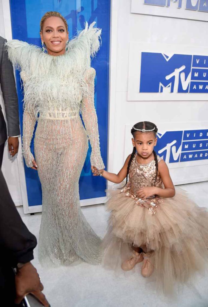 My Best Dressed: The 2016 MTV Video Music Awards with Beyoncé in Francesco Scognamiglio, Kim Kardashian in Vintage John Galliano, Nicki Minaj in Bao Tranchi